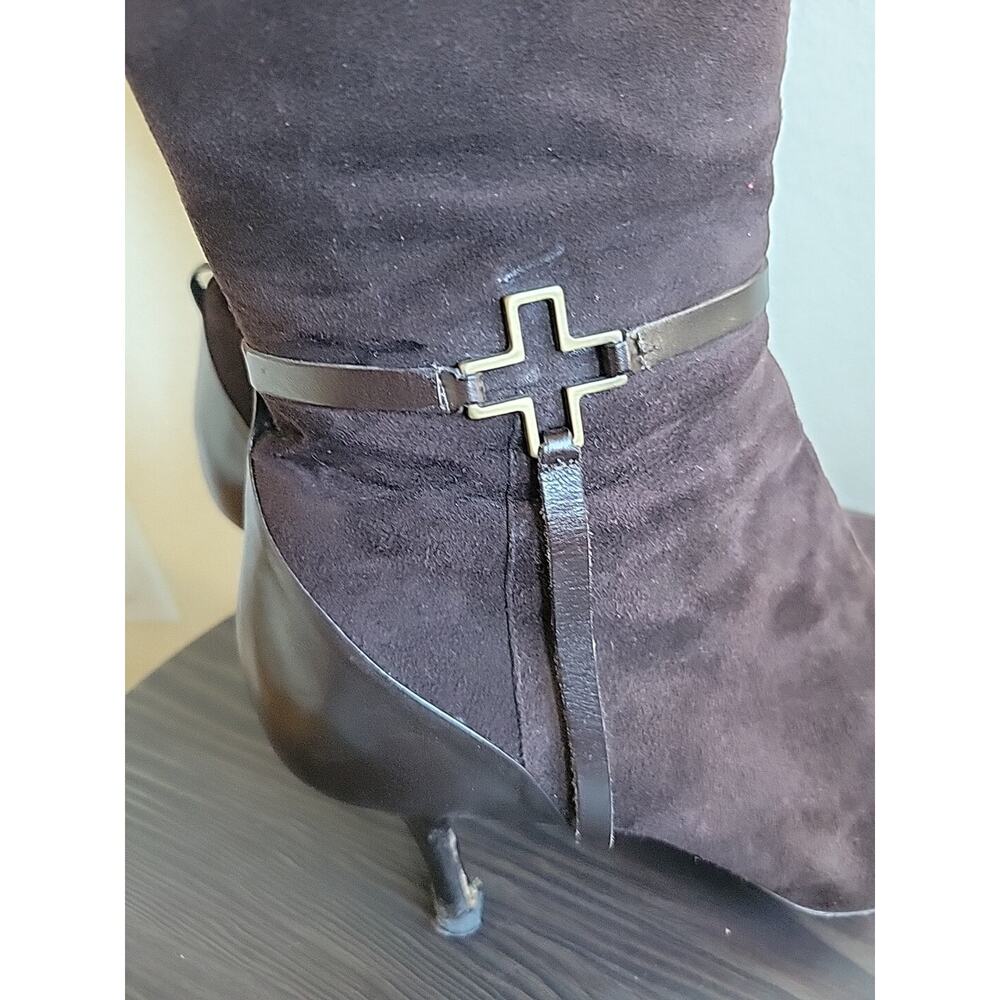 Chocolate suede boots - Picture 3 of 12